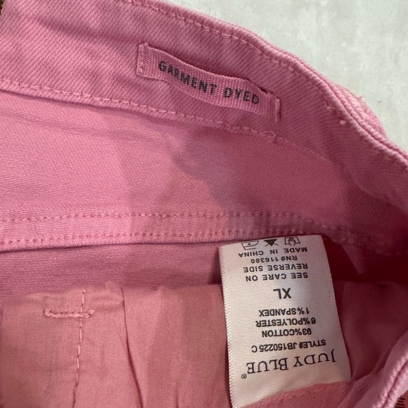Pink Judy Blue Full Size High Waist Fray Hem Denim Shorts - Picture 14 of 14